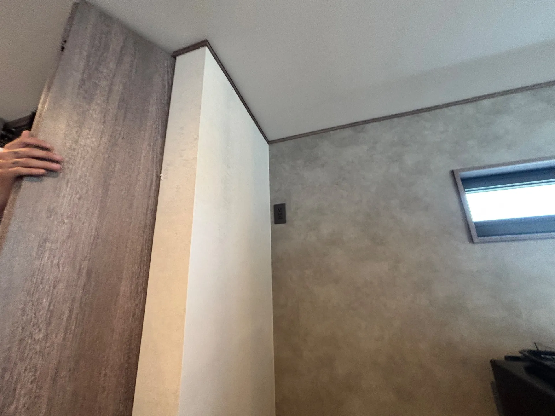 部分クロス張り替え